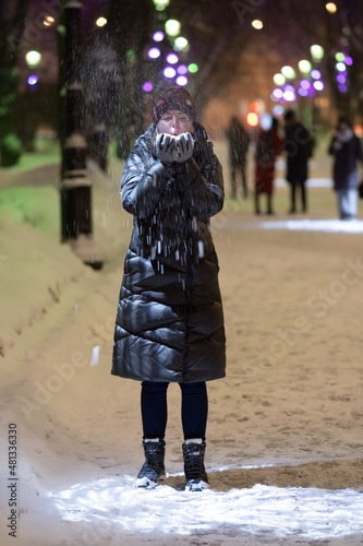 girl walking in the city