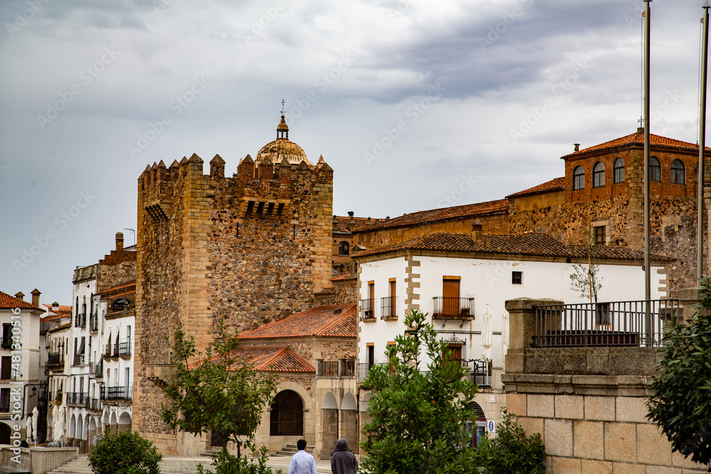 Edificio emblematico de la la muralla medieval de Cáceres