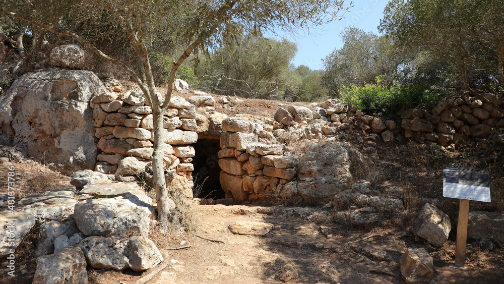 Poblado Talayótico de Torre d'en Galmés, Alaior, Menorca, Islas Baleares, España. Poblado Talayótico de Torre d'en Galmés, Alaior, Menorca, Islas Baleares, España.