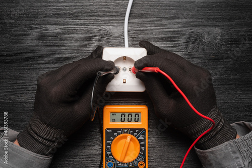 Tableau sur toile No mains voltage in the electric plug  concept