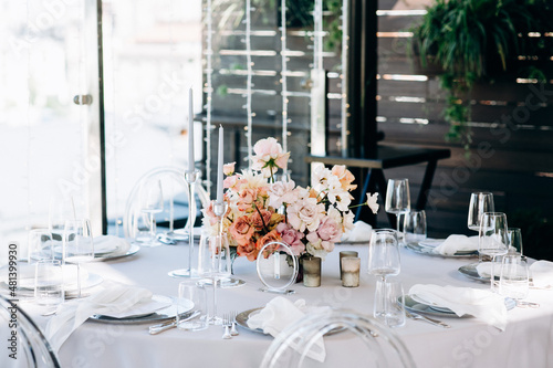 Wedding table decoration. Wedding flowers. Wedding cards. Invitation cards.