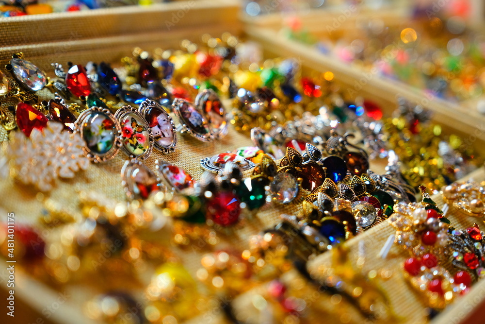 Gold jewelry, jewelry, brooch. Jewelry. Sparkling jewels.