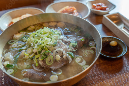 곰탕 국밥 gomtang beef-bone soup コムタン 精熬牛骨汤 food meal rice meat photo