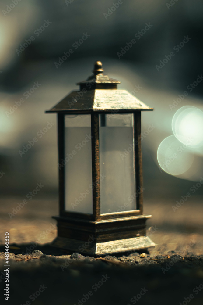 lamp in the middle of nowhere caught on camera