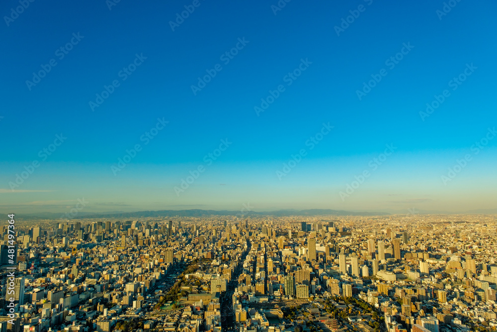 大阪　都市風景　夕暮れ