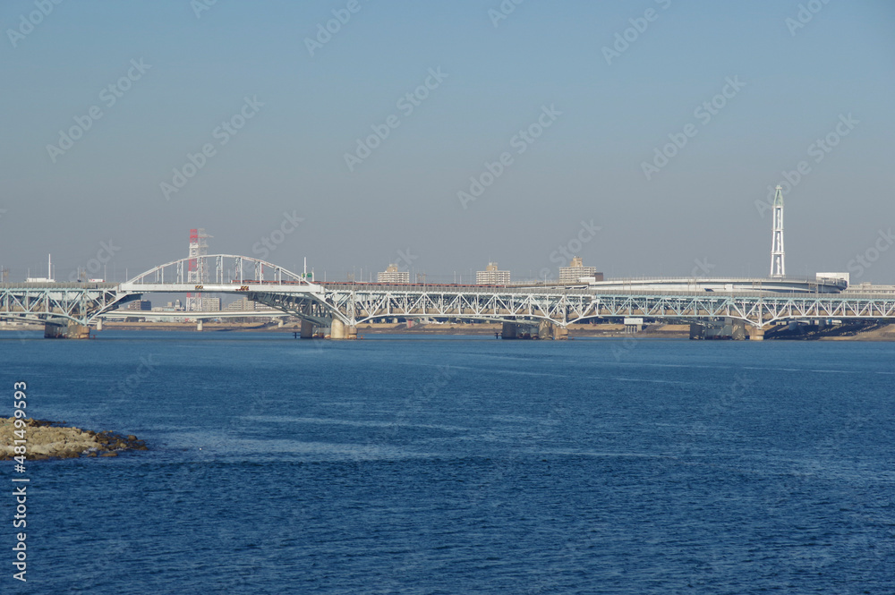若洲海浜公園から見る荒川の鉄橋