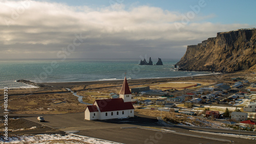 paese sulla costa sud in Islanda photo