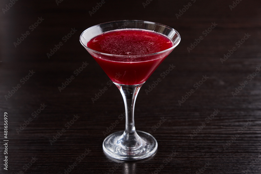 Alcoholic drinks at the bar. Bartender's hands in the process of making drinks. Alcoholic drinks at the bar. Bartender's hands in the process of making drinks.