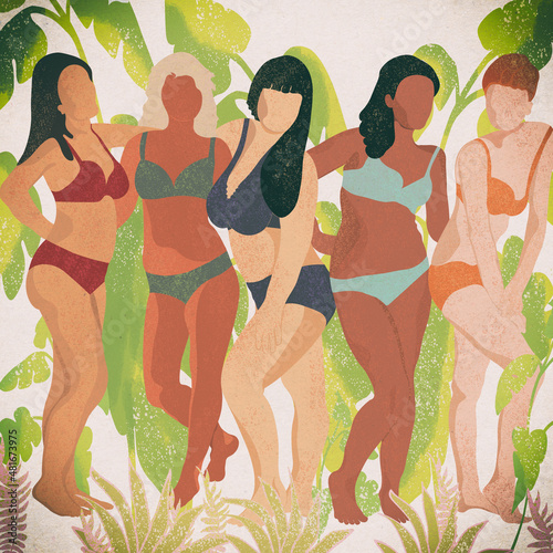 5 kobiet w strojach kąpielowych różne kolory skóry i sylwetki na roślinnym tle photo