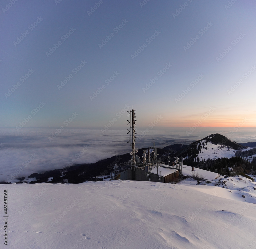 Winter auf der Hochries: Morgendämmerung