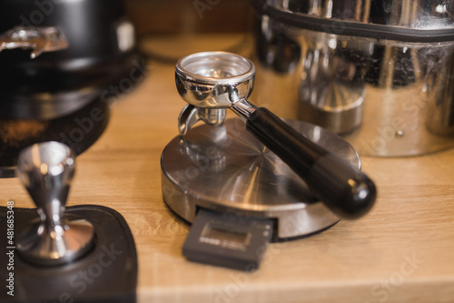 Metal portafilter for professional coffee machine