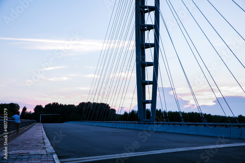 Fototapeta Naklejka Na Ścianę i Meble -  The bridge in the evening