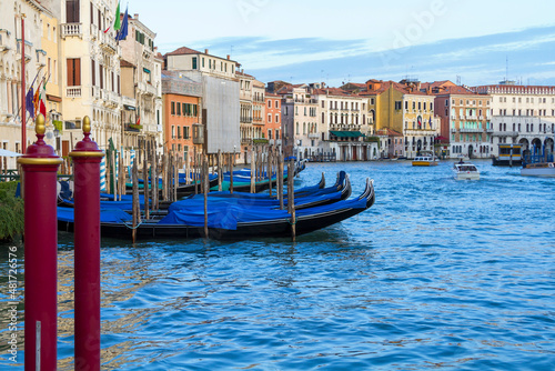 Pal  ste am Canal Grande  Gondeln  Venedig