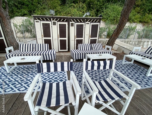 Umkleidekabine Strandkabine Holzhütte am Strand in Italien Norditalien photo