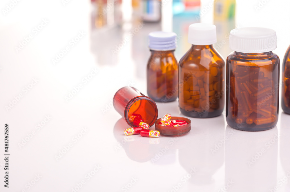 bottle of medicine onwhite background and no label bottle bottle of medicine onwhite background and no label bottle