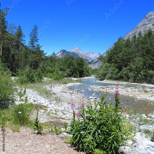 Briançon  / Vallée de La Clarée (Hautes-Alpes - France)	 photo