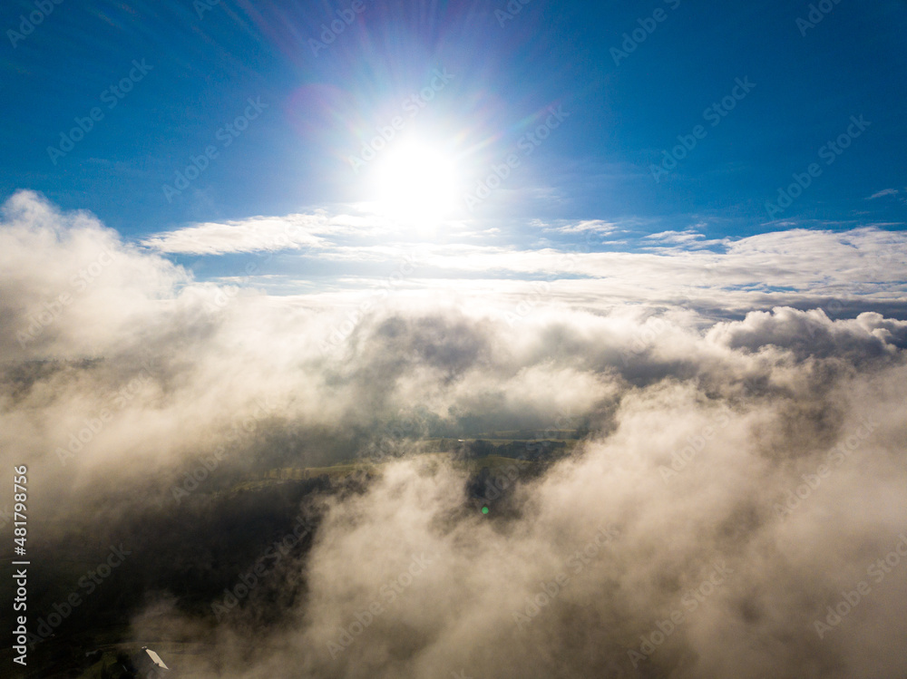 Survol des nuages en Bigorre