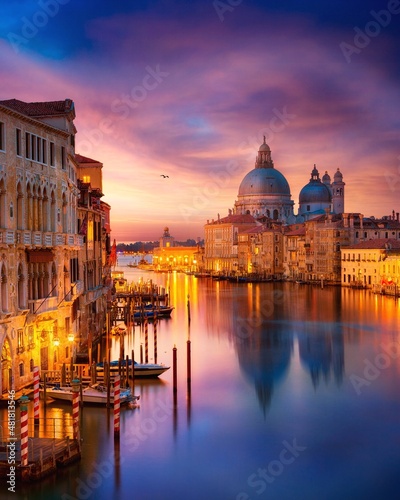 Venecia desde el puente de la academia al amanecer. © Ken4photo