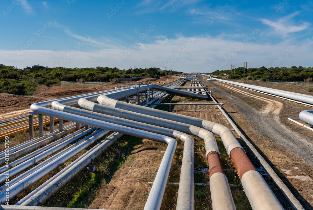oil pipes for the Sines refinery in Portugal. oil pipes for the Sines refinery in Portugal.