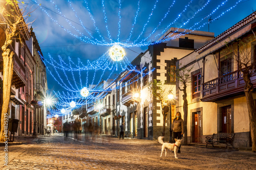 Obraz na płótnie Illuminated main street in Teror, Gran Canaria, Canary Islands, Spain w salonie