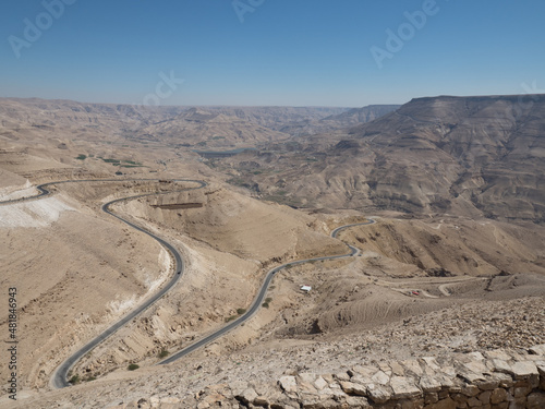 Vistas desde un mirador en la Carretera del Rey  Jordania  Oriente Medio  Asia
