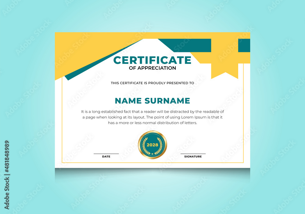 Obraz premium Creative And Simple Professional Certificate Template