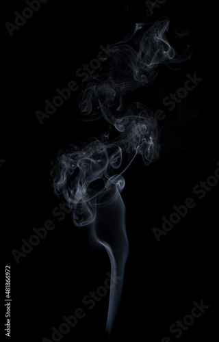 Fototapeta Naklejka Na Ścianę i Meble -  Movement of smoke on black background, smoke background, abstract smoke.