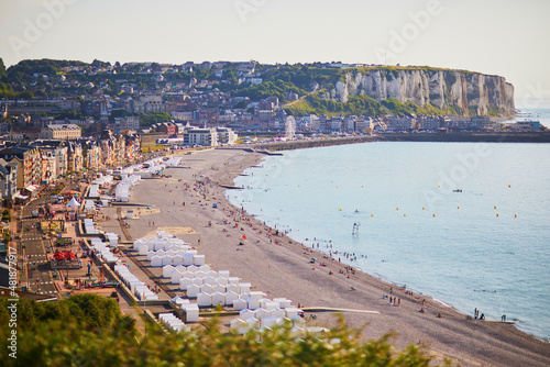 Obraz na plátně Scenic view to Mers-les-Bains and Le Treport, fishing villages in Normandy, Fran