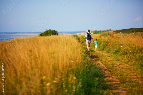 Father and daughter hiking near Mers-les-Bains, France © Ekaterina Pokrovsky