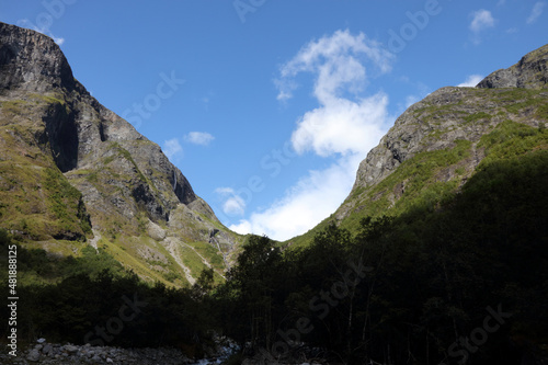 Norwegen - Landschaft nahe Fresvik / Norway - Landscape near Fresvik /