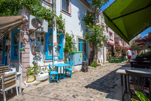 Fototapeta Naklejka Na Ścianę i Meble -  Cunda - Ayvalik - Turkey, Fancy wall view with signs on the island.