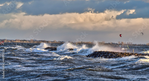 Wellen, Küstenschutz, Windsurfing, Sturm, Gischt, Wellenbrecher, Meer, See, Surfen, Sport, 