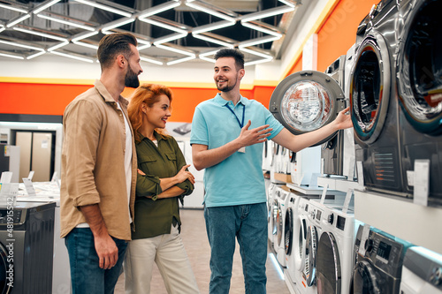 Household appliances and gadgets store