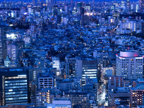 夕暮れの都市風景 東京 