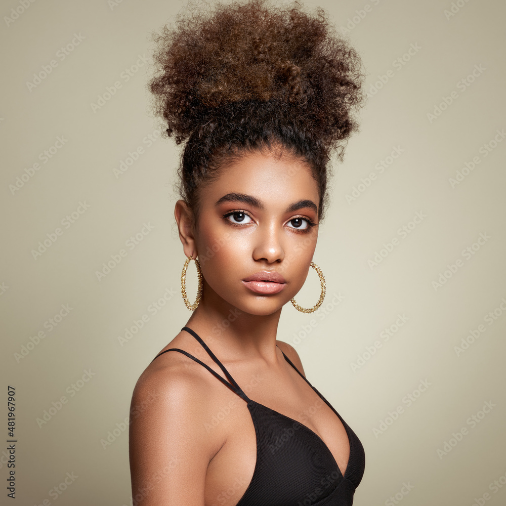 afro columbian womenBeauty Portrait of Attractive Colombian Woman with Afro  Hairstyle 