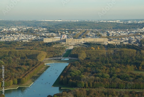 Vue aérienne du Chateau de Versailles vu du parc