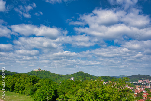 Aussicht auf die Stadt Eisenach und die Wartburg in Thüringen Deutschland