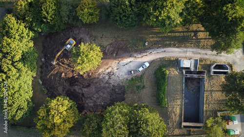 Drohnenaufnahme einer Baustelle