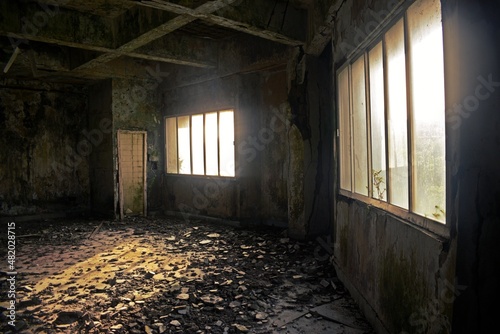 the abandoned room 