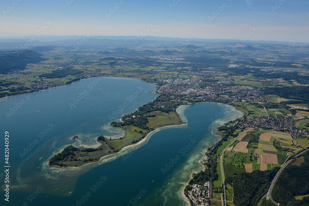 Bodensee mit Halbinsel Mettnau