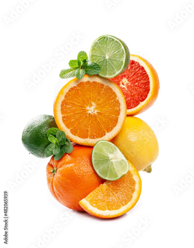 Balance of citrus fruits.