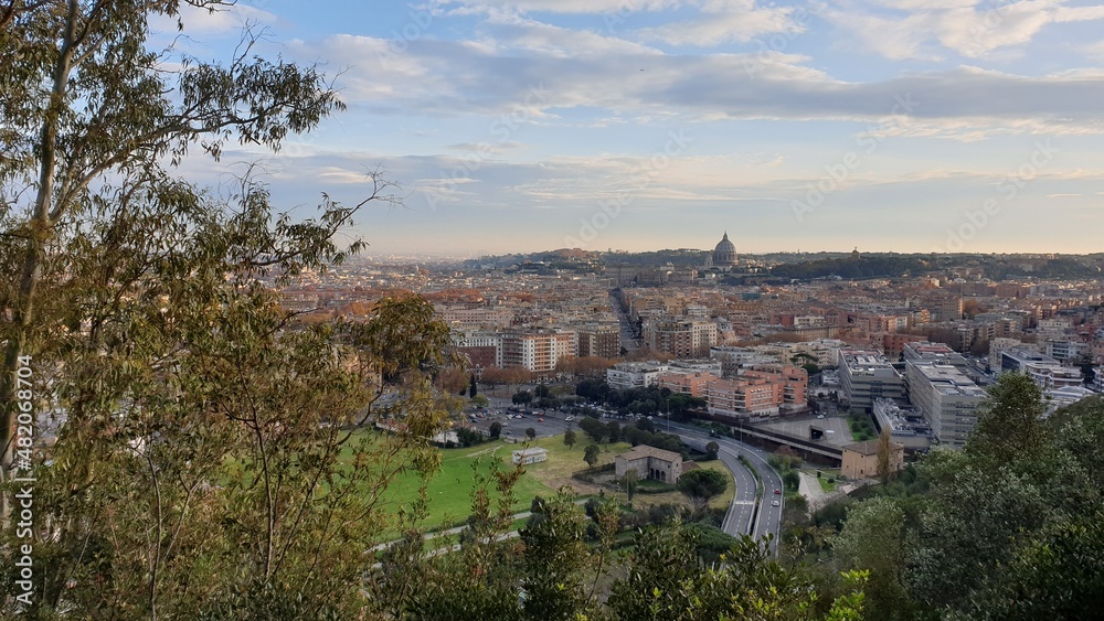  Cityscape of old Rome on a sunny day. 