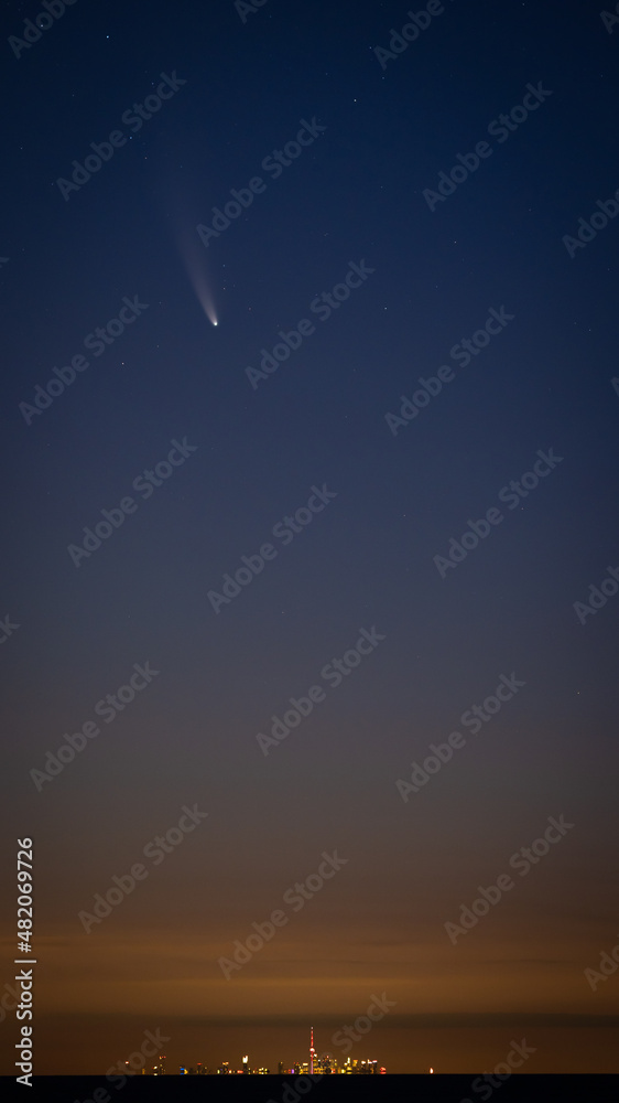 Comet Neowise C/2020 F3 over Toronto city