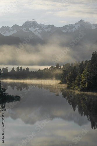 Early morning at lake Matheson New Zealand © Matias