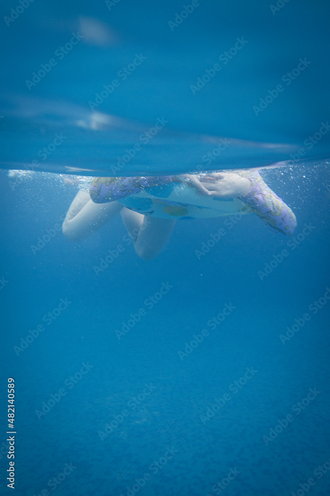 Under the water Under the water
