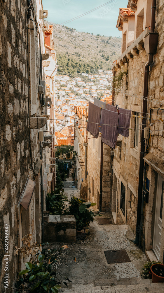 Obraz premium Scenic Narrow Street, Dubrovnik, Croatia