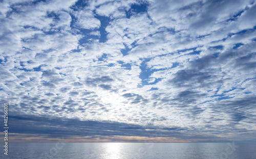 Sonnenaufgang über der Ostsee