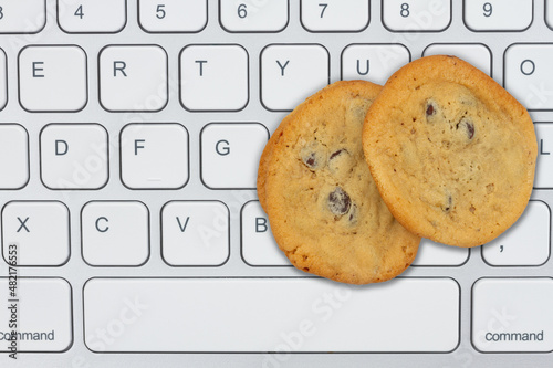 Internet web browser metaphor with a keyboard with cookies