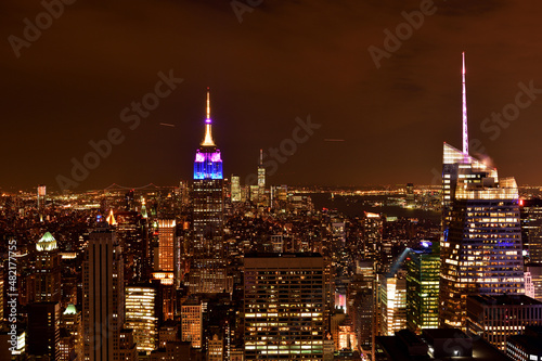 ニューヨークのダウンタウン・マンハッタン、アメリカ夜景観光 © kenbox