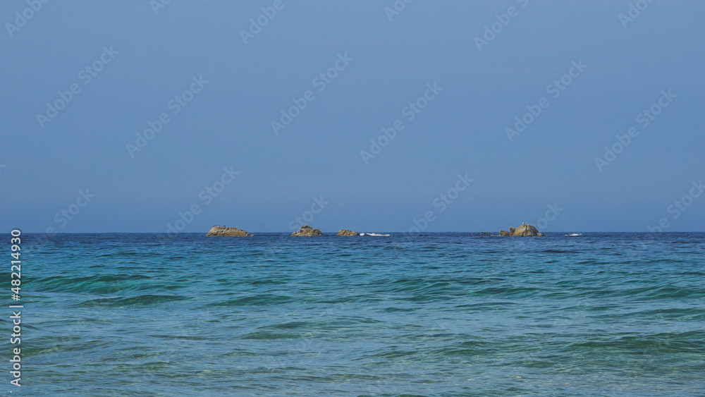 Obraz premium ocean and rocks